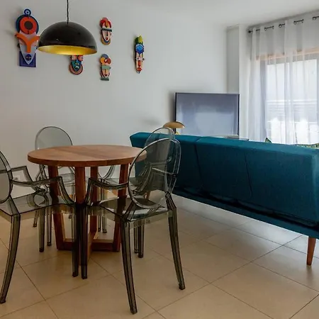 Caldas W/ Ac & Fast Net 公寓