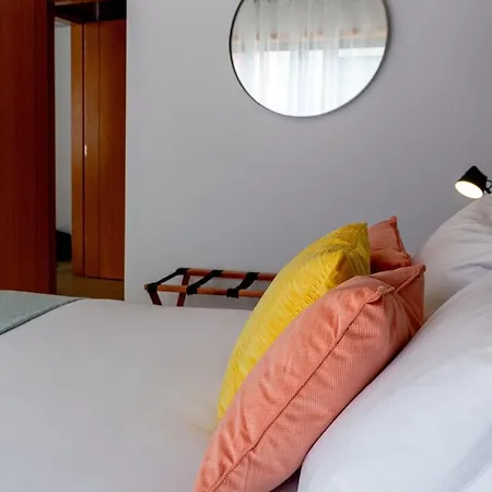 Apartment Caldas W/ Ac&fast Net