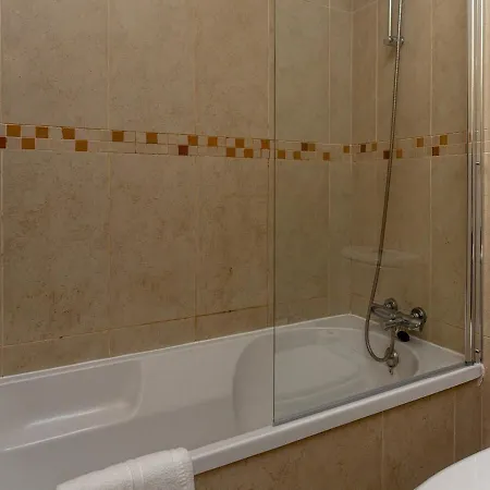 Caldas W/ Ac&fast Net Apartment