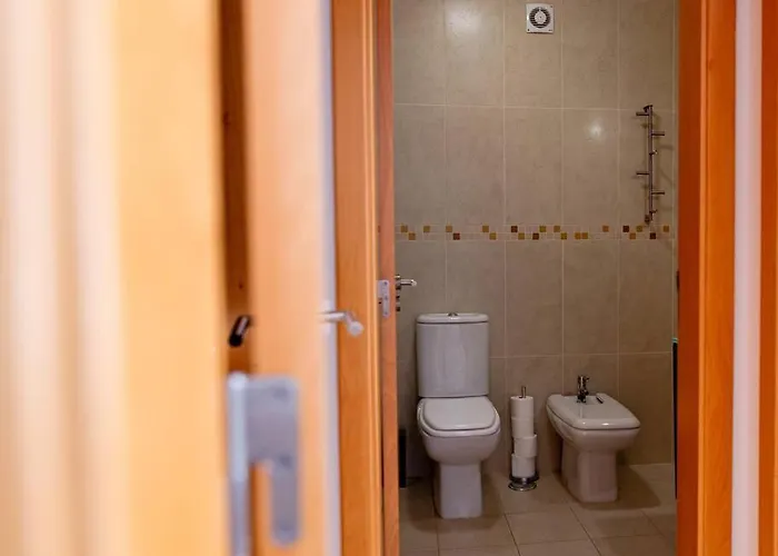 Caldas W/ Ac & Fast Net * Caldas Da Rainha